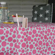 X-Pöytäliinan ompelu