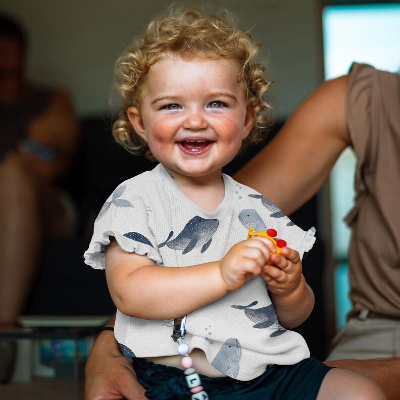 Vohvelipikee Valaat Digitaalipainatus | Poppy Fabrics – norsunluu/siniharmaa,  image number 5