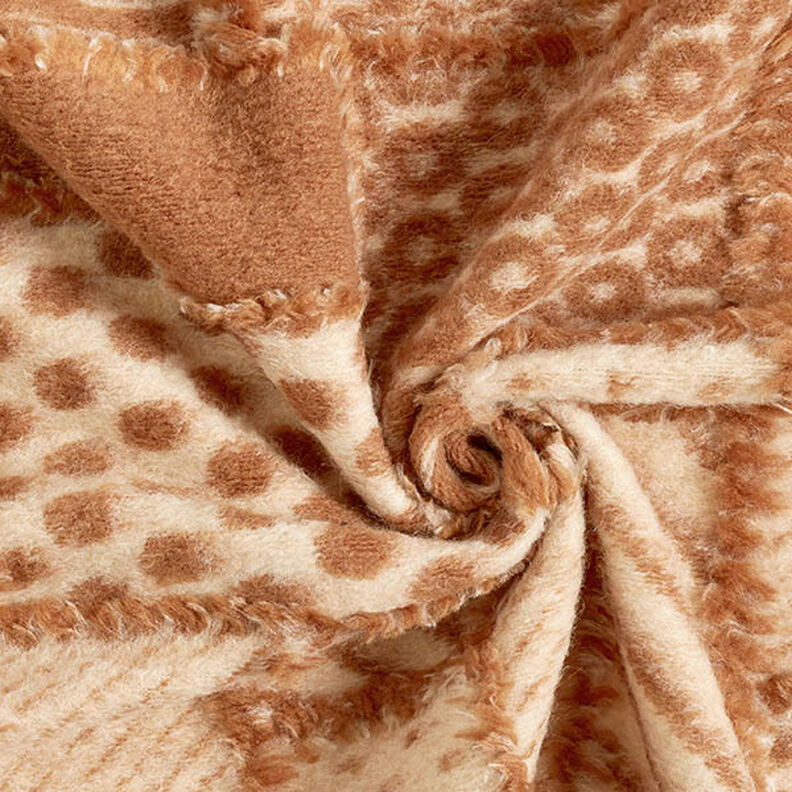 Takkineulos Ilmeikäs kuvio – cashew/ruskea,  image number 3