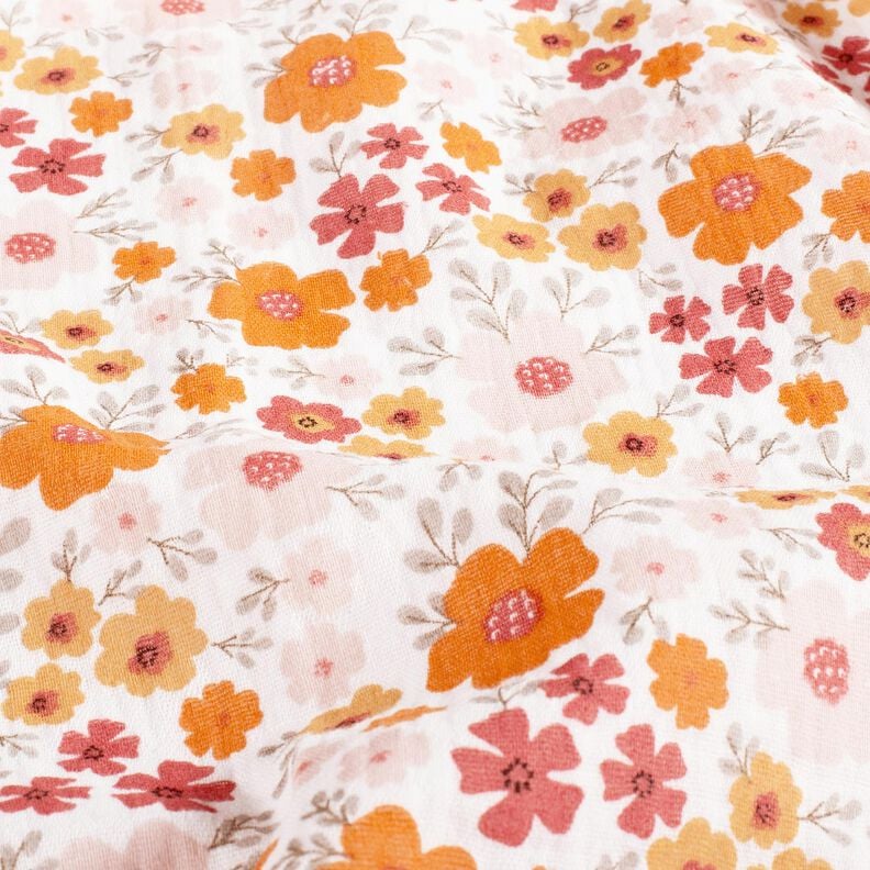 Musliini-/kaksikerroksinen kangas Kukkaketo – norsunluu/persikanoranssi,  image number 2