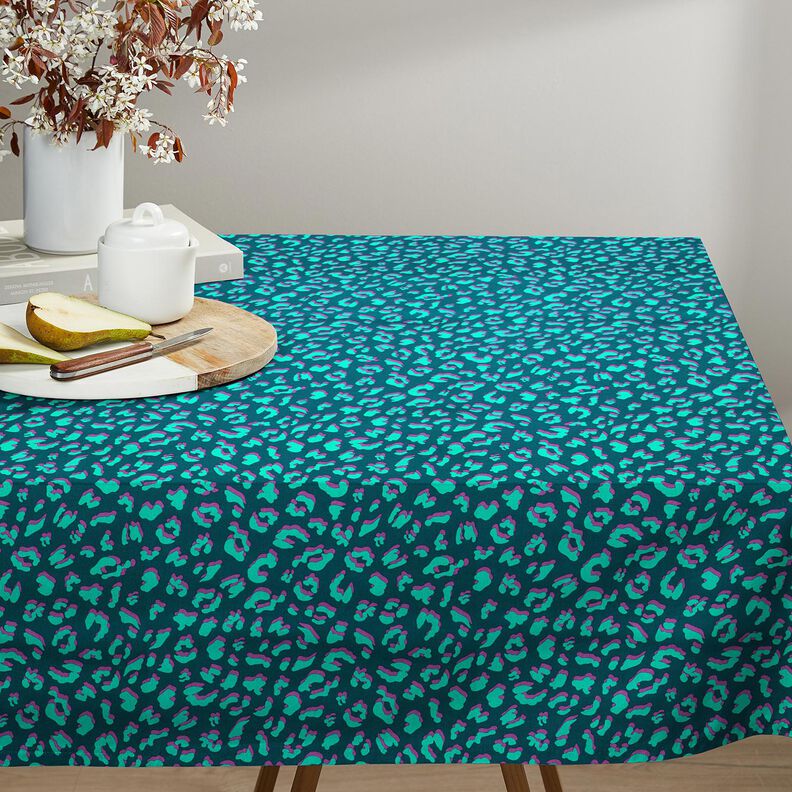 Pinnoitettu puuvilla Abstrakti leo | Poppy Fabrics &ndash; petrooli/lila,  image number 6