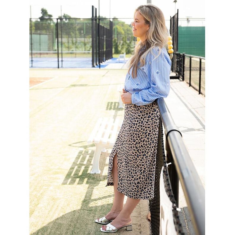 Viskoosi-pellavasekoite Leopardipainatus | Poppy Fabrics &ndash; cashew/y&ouml;nsininen,  image number 6