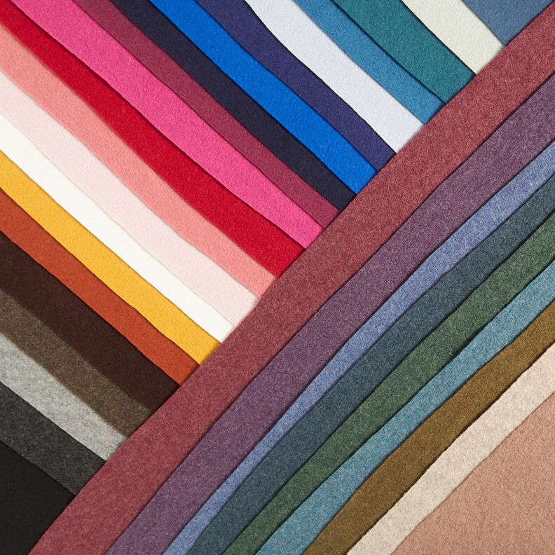 Huovutettu villa – tummaoliivi,  image number 7