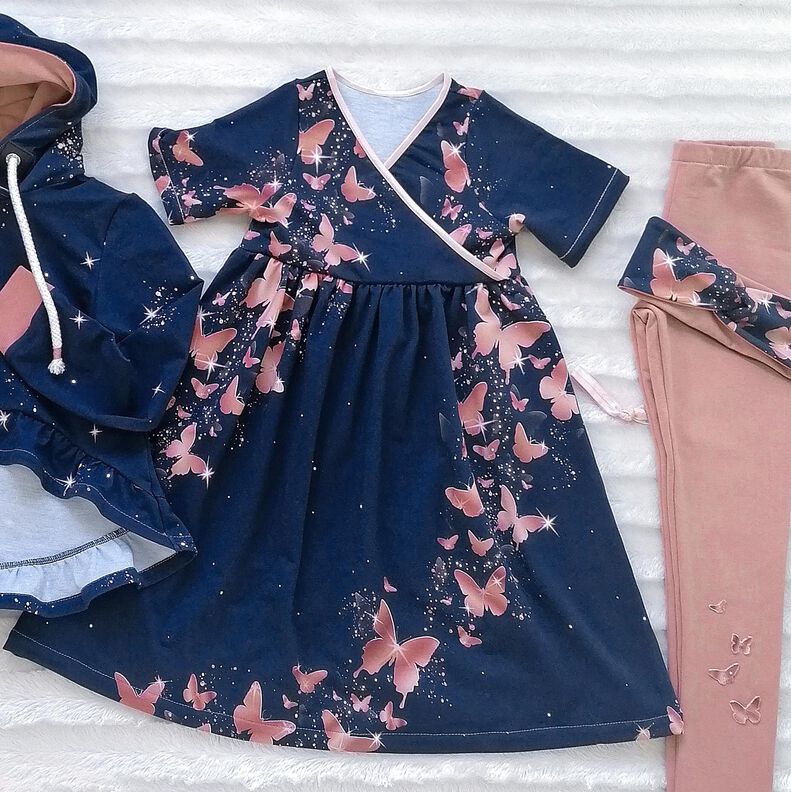 Puuvillajersey hohtavat perhoset | Glitzerpüppi – yönsininen/vanharoosa,  image number 6