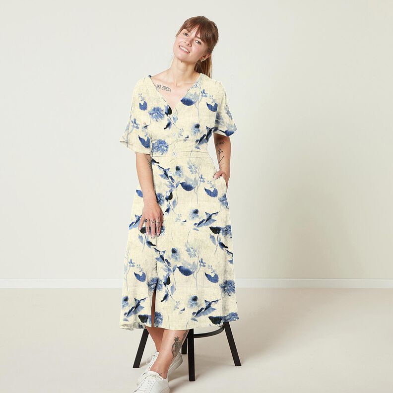 Viskoosi-pellavasekoite Akvarelliruusut &ndash; luonnonv&auml;rinen/laivastonsininen,  image number 5